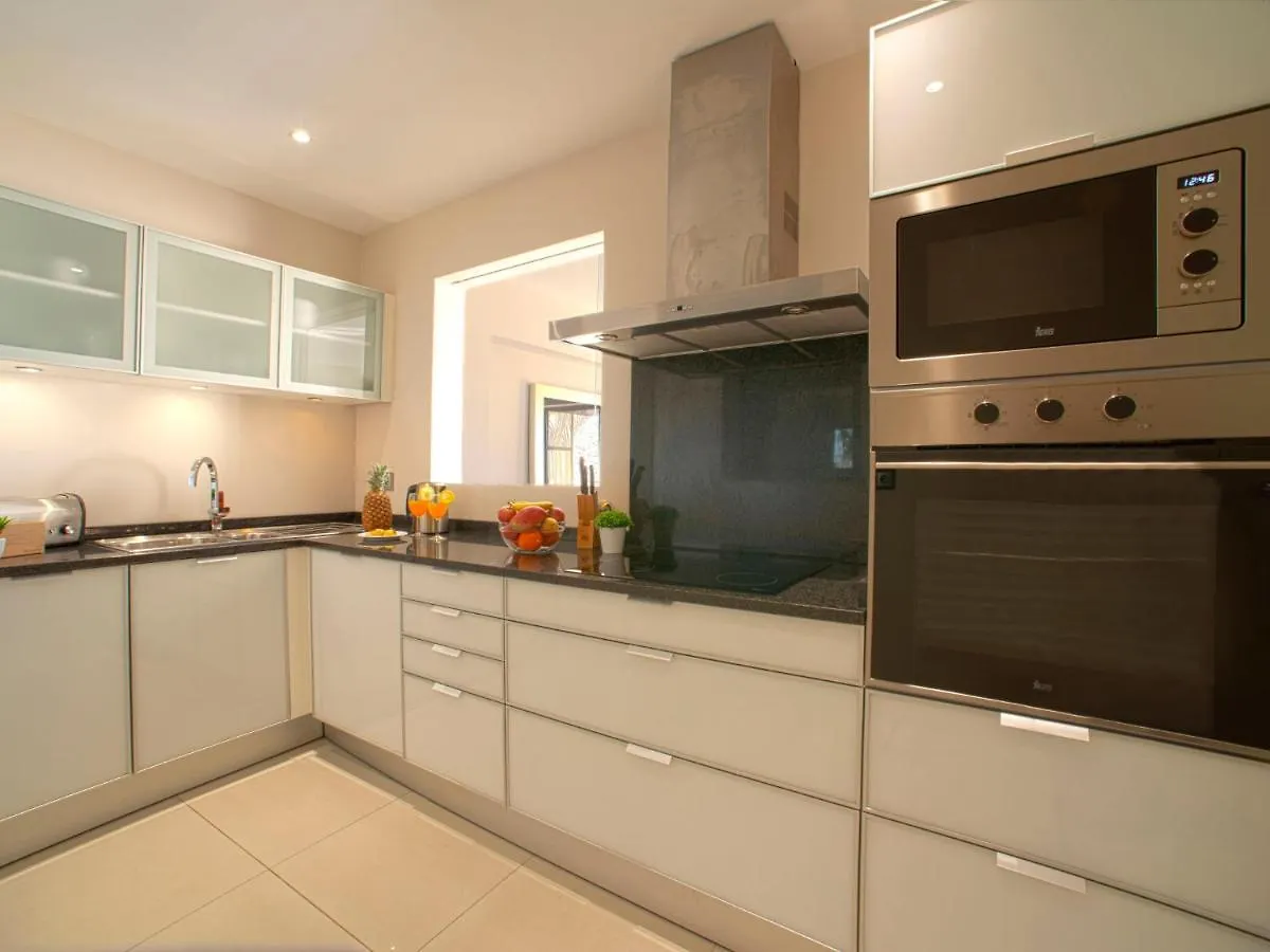 Apartment Pine Hills Coral By Interhome Vilamoura