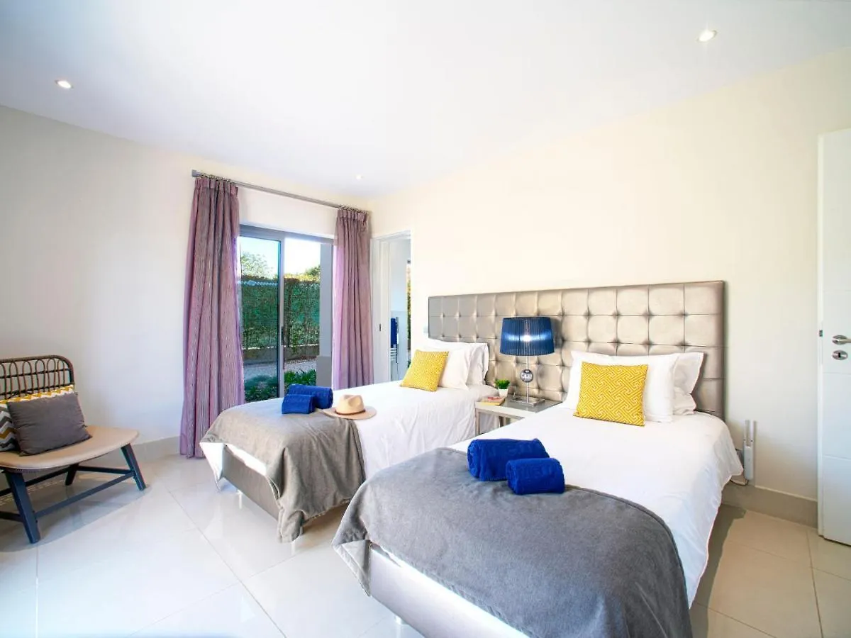 Apartment Pine Hills Coral By Interhome Vilamoura